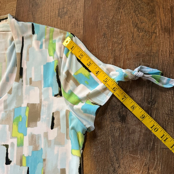 Women's Grace Elements Top Size M Multicolor Short Sleeve - Picture 3 of 6